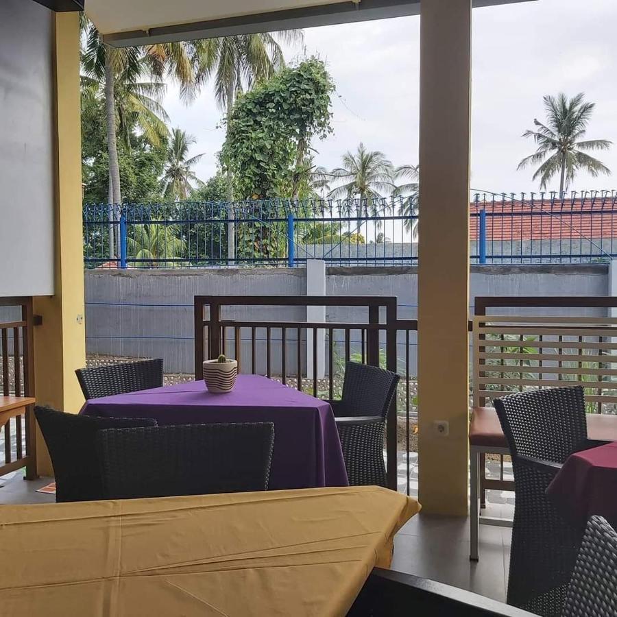 Kj Inn Homestay Senggigi Exterior foto